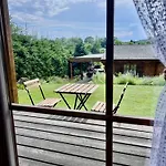 Log At Iron Rose In Czech Canada Apartamento *