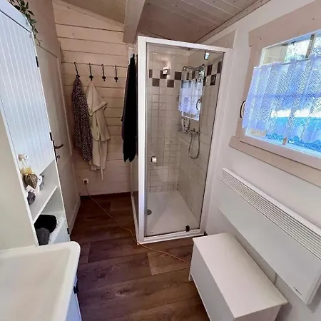 Apartmán Log At Iron Rose In Czech Canada