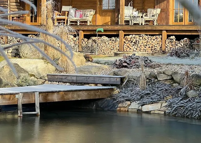 Log At Iron Rose In Czech Canada Apartamento *