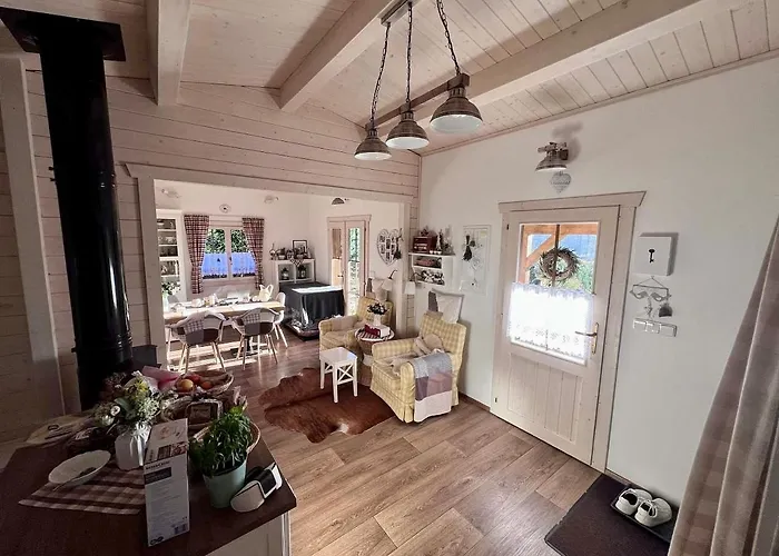 Apartamento Log At Iron Rose In Czech Canada *